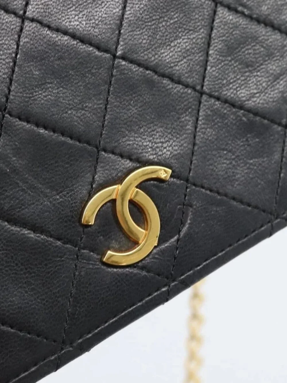 CHANEL Matelasse Chain Shoulder Bag Lamb Skin Black CC Auth 62395